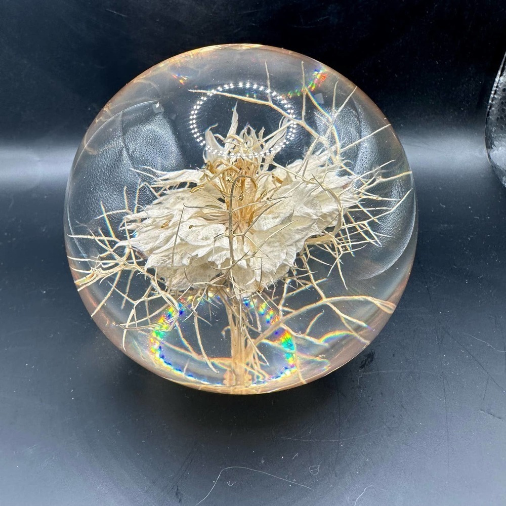 RARE Vintage 1993 The Original Collection Great Britain Lucite Paperweight